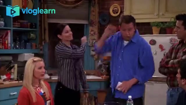 S10E12 菲比的婚礼