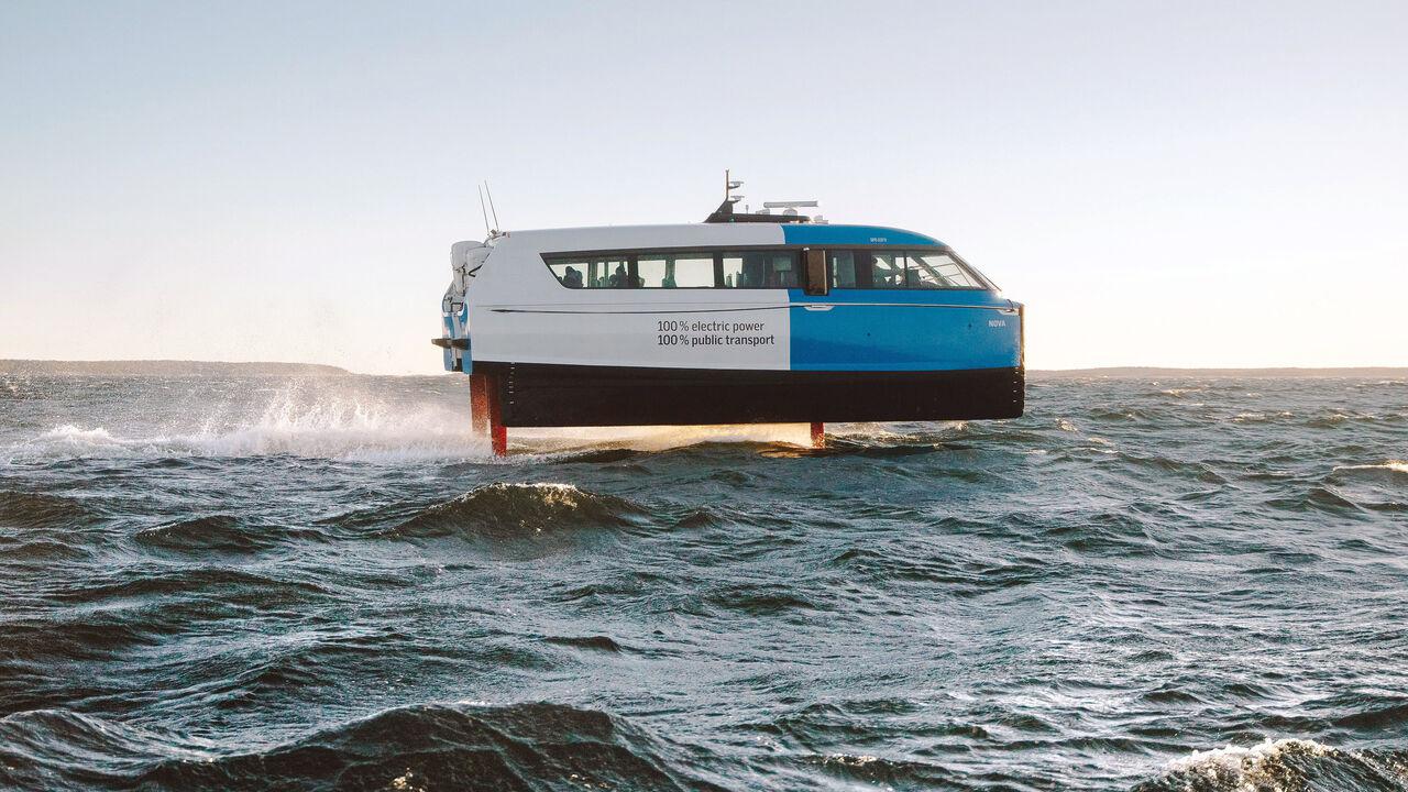 “Flying” electric boats could remake urban transport