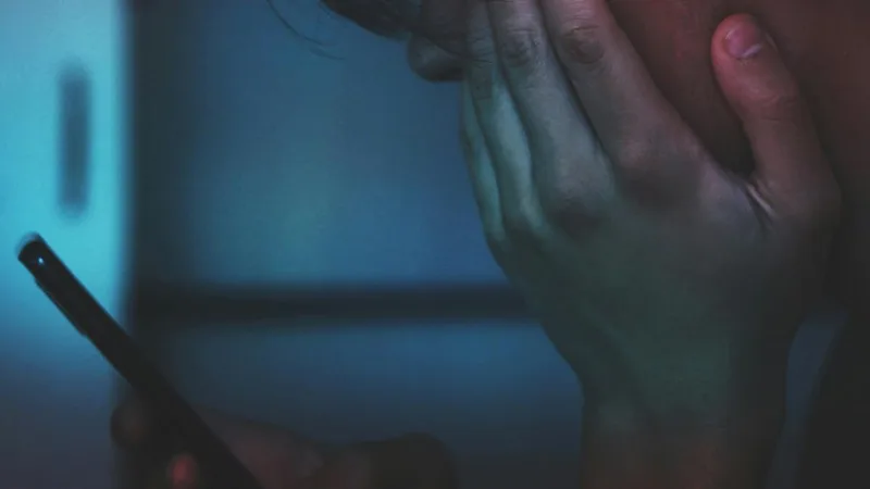 Why chatbot therapists can’t offer what we need 