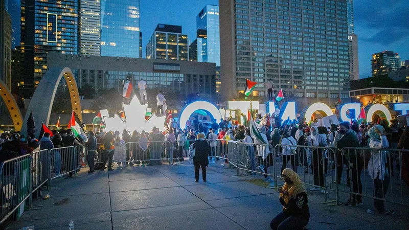 Quebec takes bold action as Muslim activists blur line between public prayer and protest