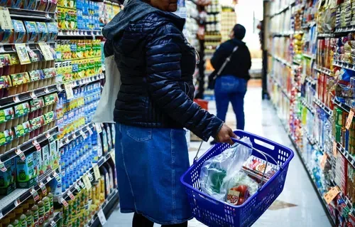 Data Fog Intensifying for Fed as Shutdown Delays US Inflation Numbers