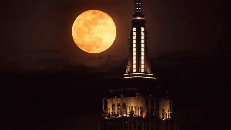 January’s wolf moon is the last supermoon for nearly a year
