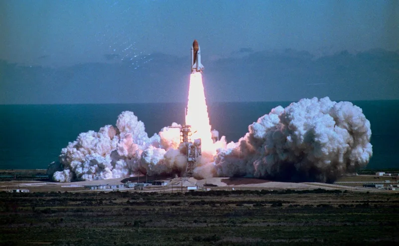 40 years after Challenger disaster, NASA faces safety fears on Artemis II