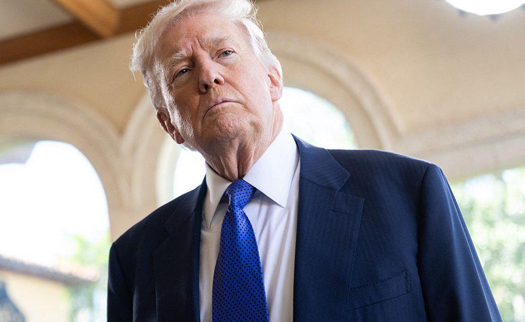 Trump Threatens to Sue Grammys Host Over Epstein Joke