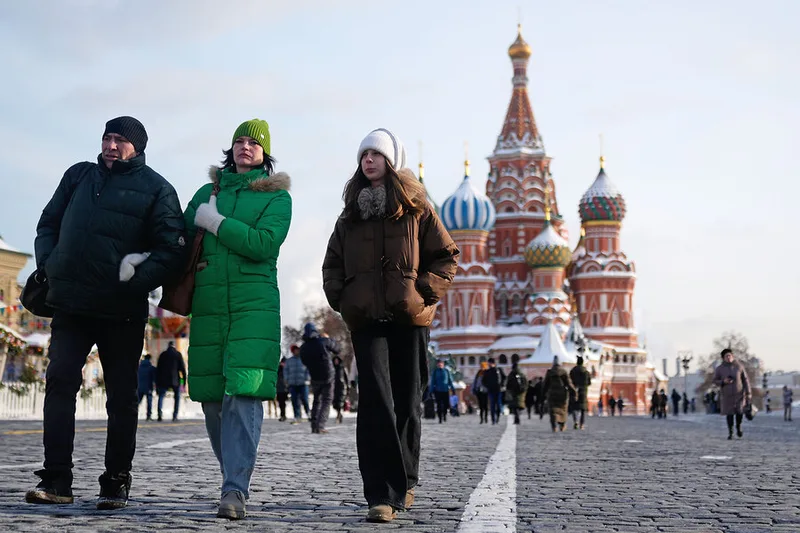 Committed, but weary? Russia stays the course after four years of war in Ukraine.