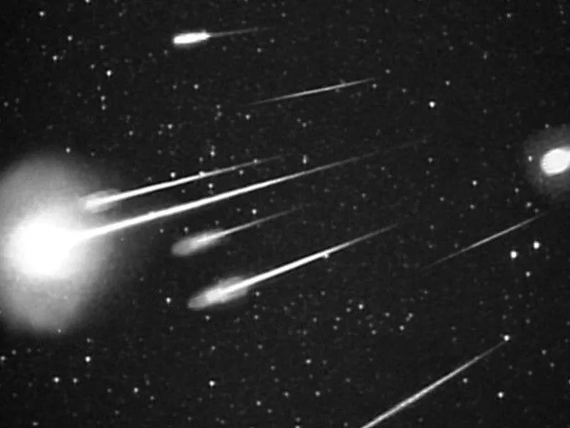 Stunning video shows huge fireball blazing over Europe