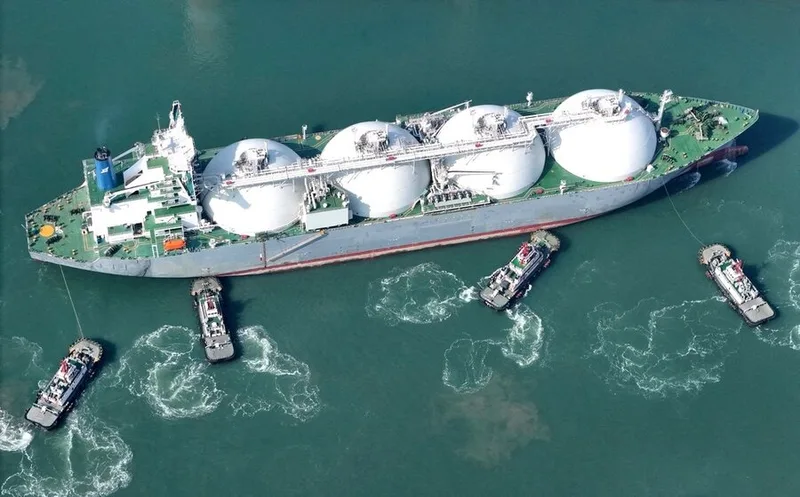 An oil crisis as an opening for ingenuity