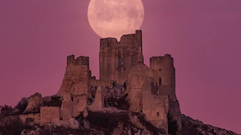 9 night sky events to see in February, from a ring-of-fire eclipse to a snow moon