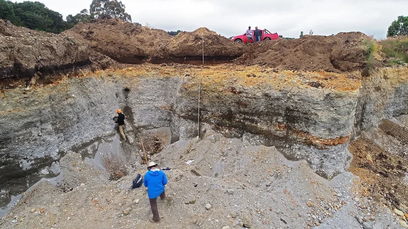 When did humans arrive in the Americas? A new study reignites the debate