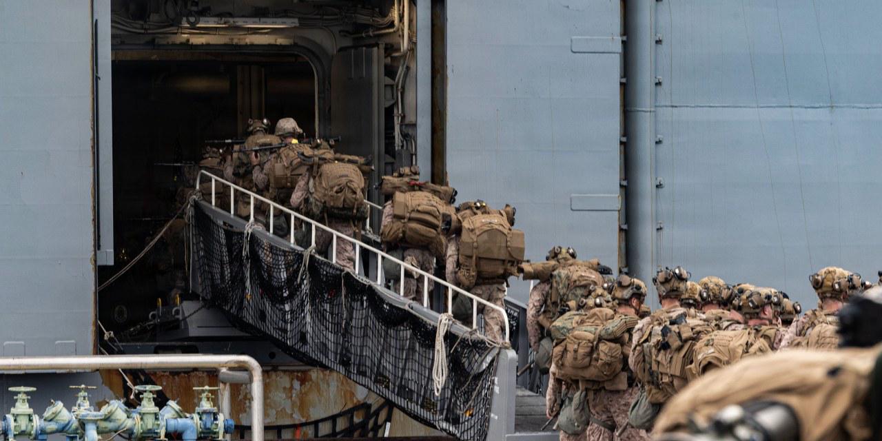 What an Influx of 17,000 U.S. Troops Could Mean for the Iran War