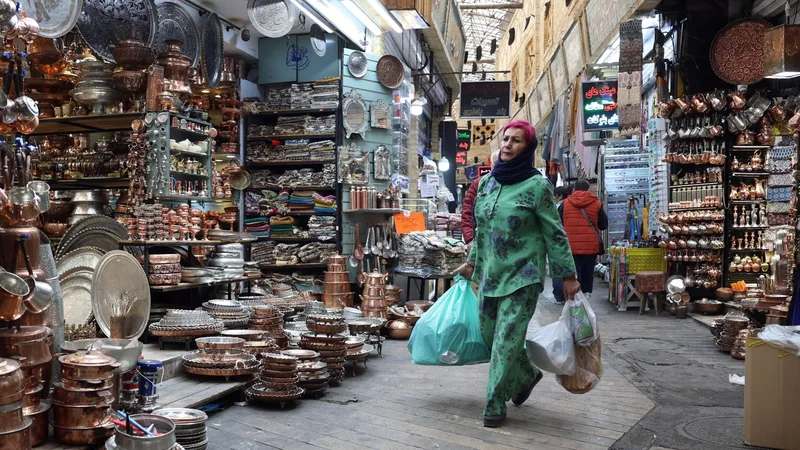 Iran activates its ‘resistance economy’ to survive the war