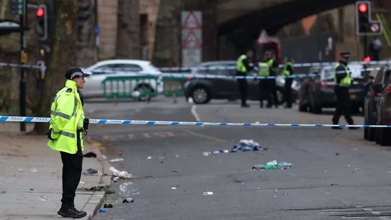Police arrest man after car strikes ‘multiple pedestrians’ in Derby