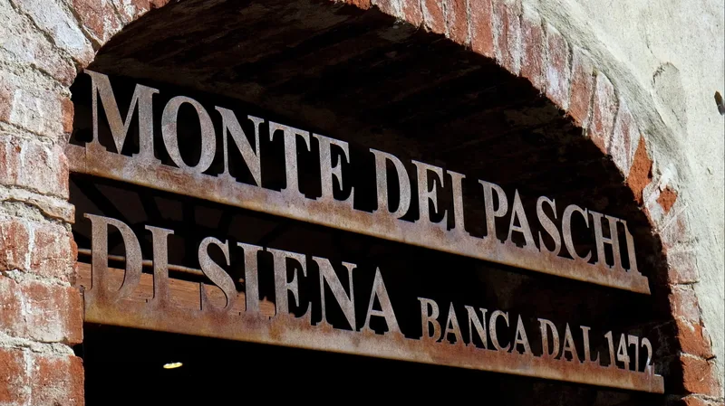 ECB warns Monte dei Paschi over chief executive succession battle