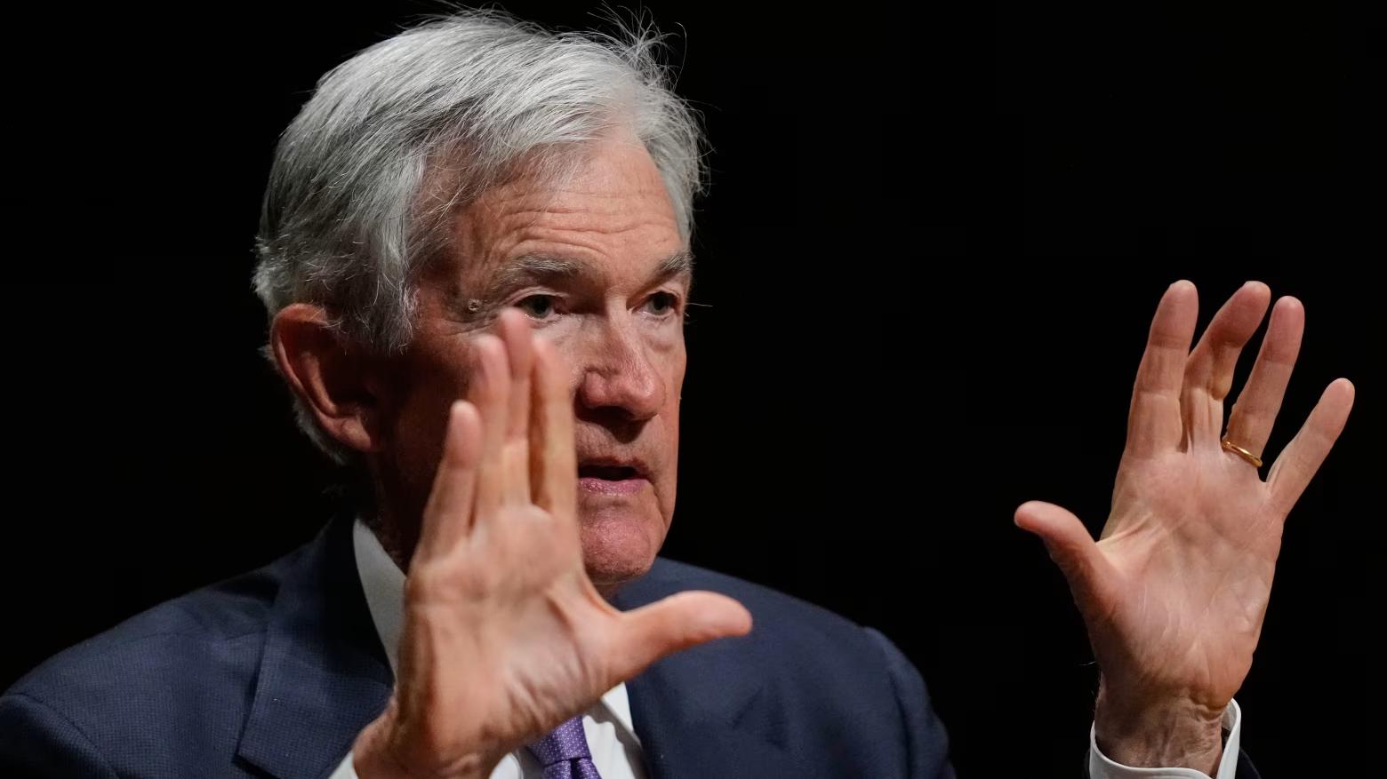 Powell Says Fed Can Look Past Oil Shock, but Warns Patience Has Limits