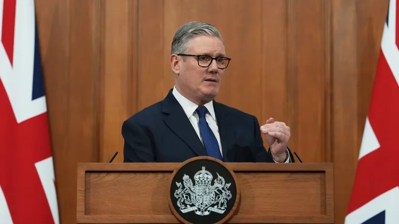 Keir Starmer signals major UK pivot towards EU after Donald Trump’s taunts