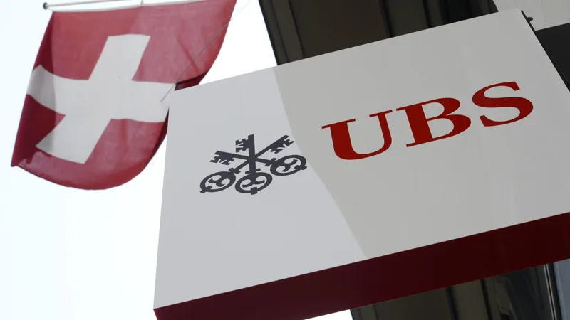 Swiss lawmakers signal compromise on $22bn UBS capital plan