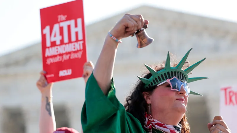 US Supreme Court signals doubts over Donald Trump’s birthright citizenship challenge