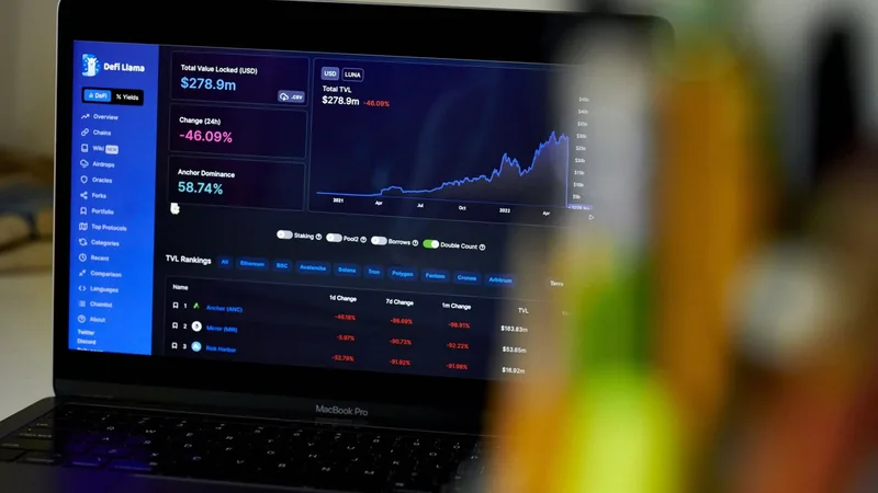 Hackers steal $280mn from decentralised finance crypto exchange Drift