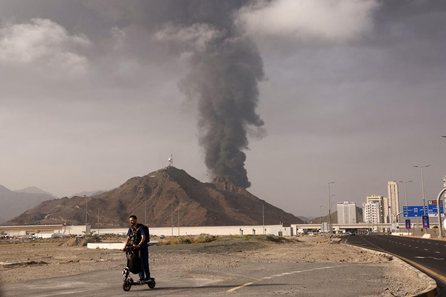 Exclusive | U.A.E. Wants to Force Hormuz Open and Is Willing to Join the Fight