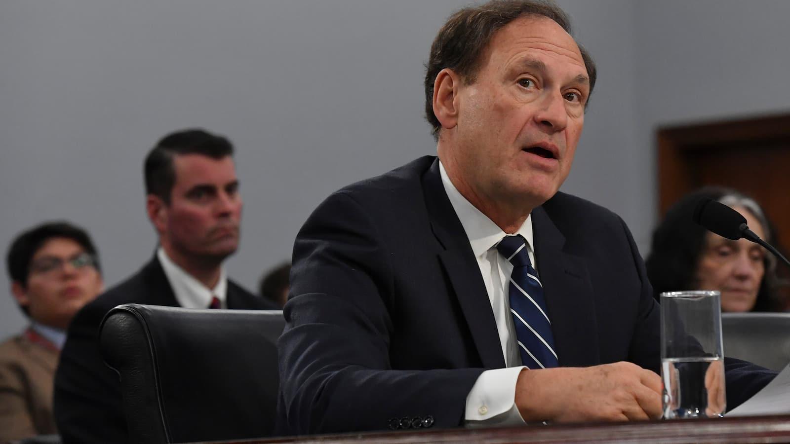 Justice Alito ‘felt ill’ at March event, was examined by doctor, court says