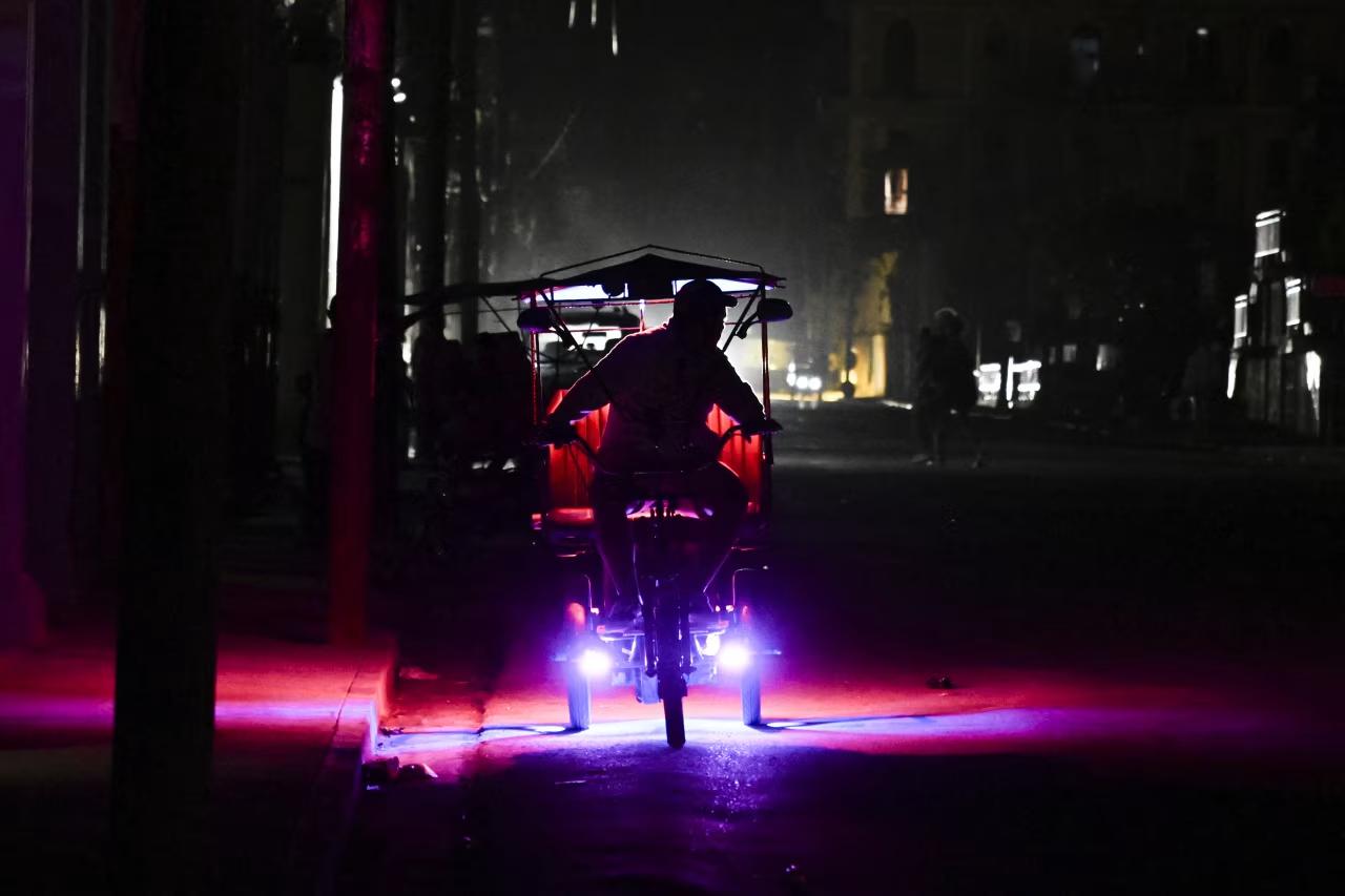 Opinion | Cuba Waits in Darkness for Easter