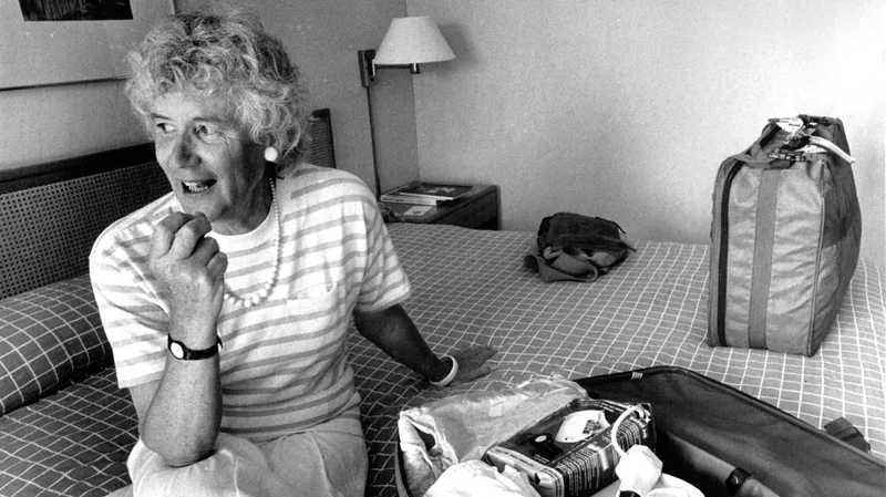 Jan Morris by Sara Wheeler — ‘a woman different to any other’