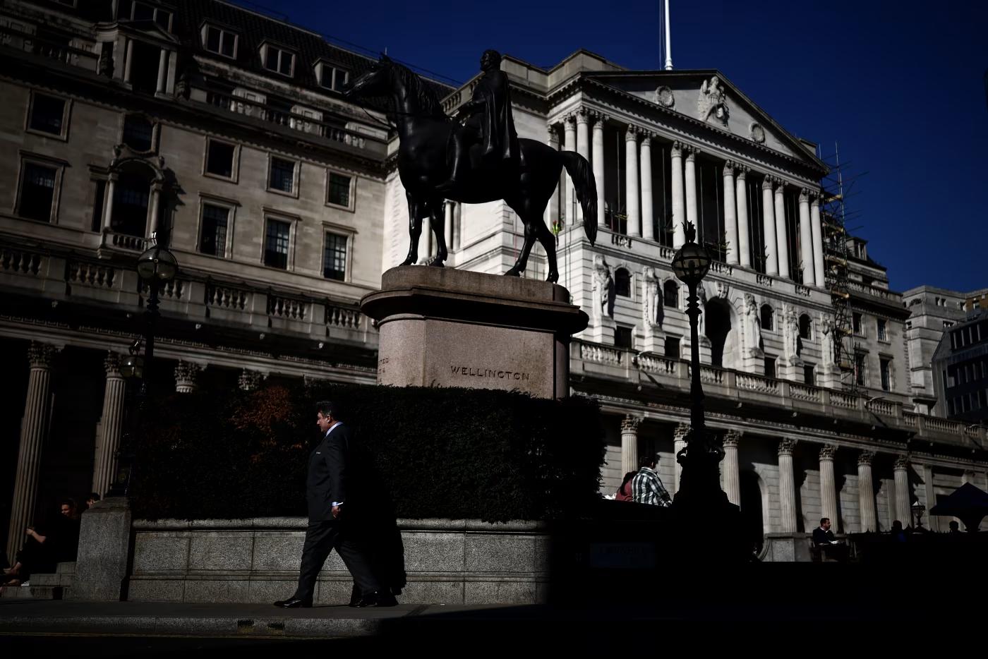 Pain at the Pump Should Mean Pain in the Economy, Not Higher Rates