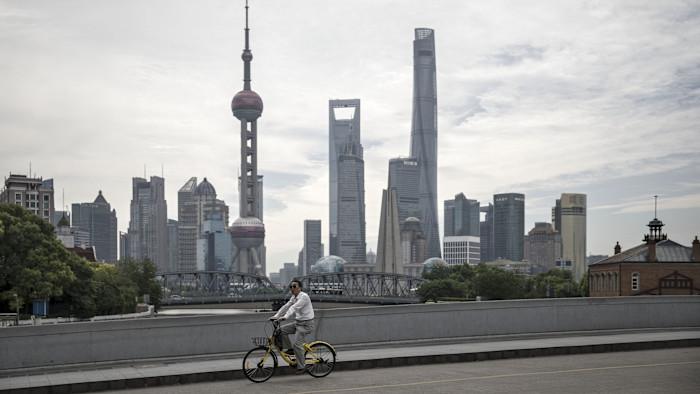 Partitions and permit delays: the UK law firms sticking with China