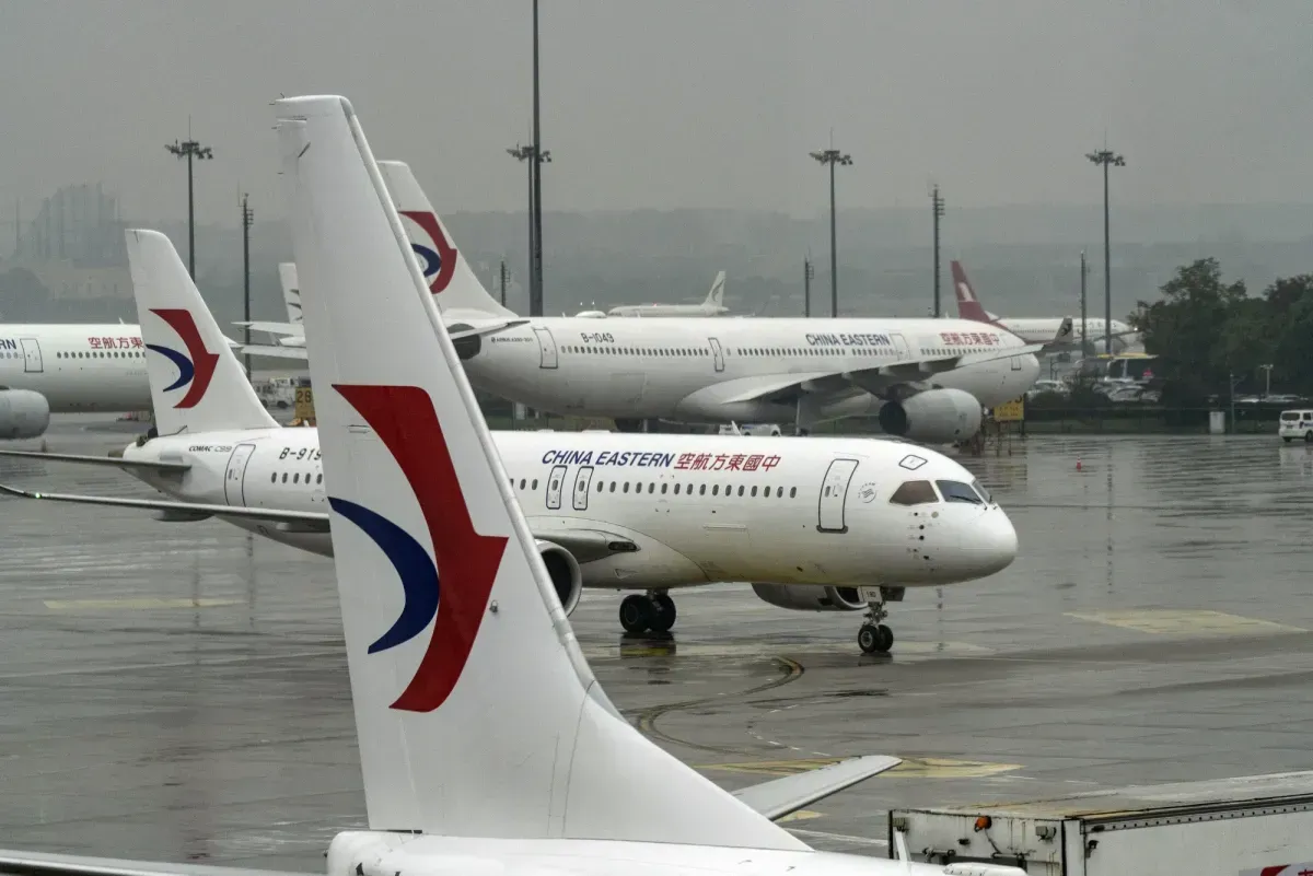 Alibaba Adds China Eastern Flight Booking to Flagship Qwen App