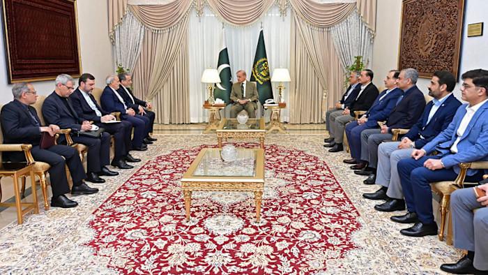 Trump cancels trip by US negotiators for peace talks with Iran