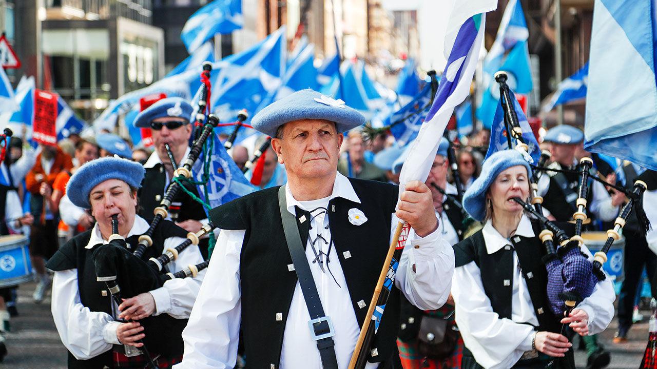 The question of Scottish independence is alive but not kicking 