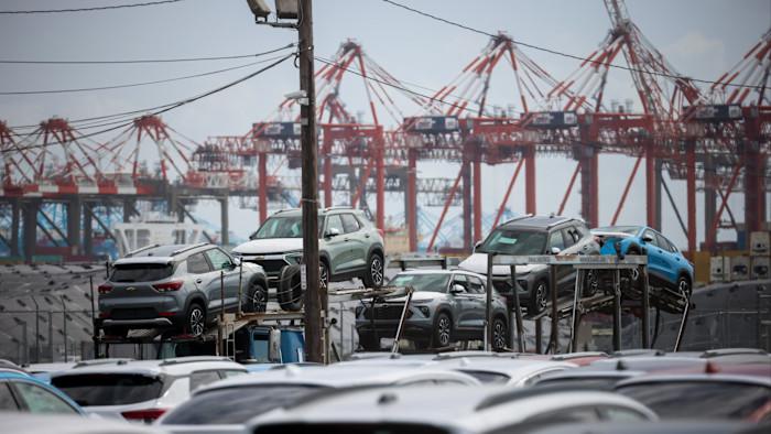 Detroit carmakers warn of $5bn commodities shock due to Iran war