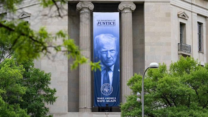 US Department of Justice loses a quarter of its lawyers