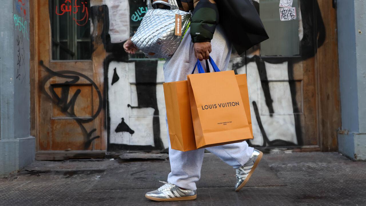 Would America be in recession without the super-rich?