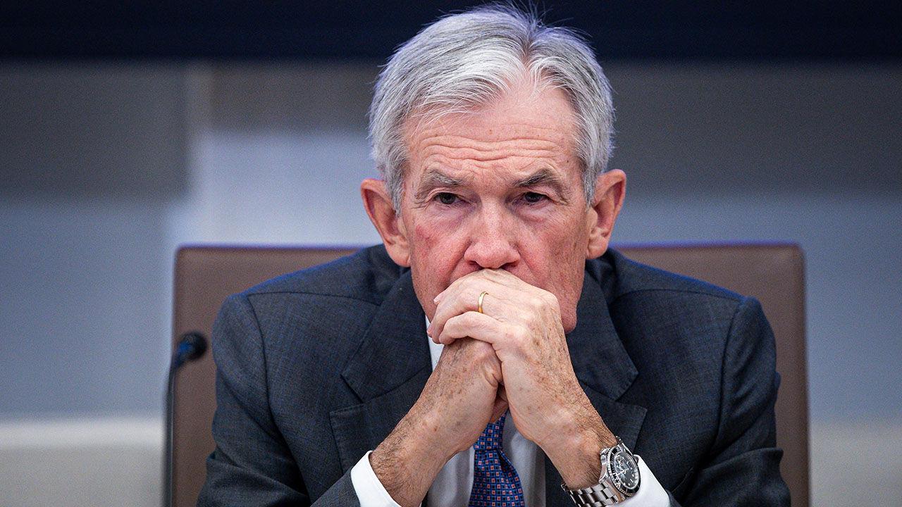 A private memo from central banks to governments