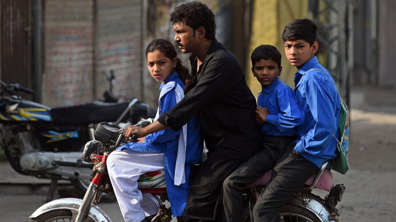 Which country is the biggest loser from the energy shock?