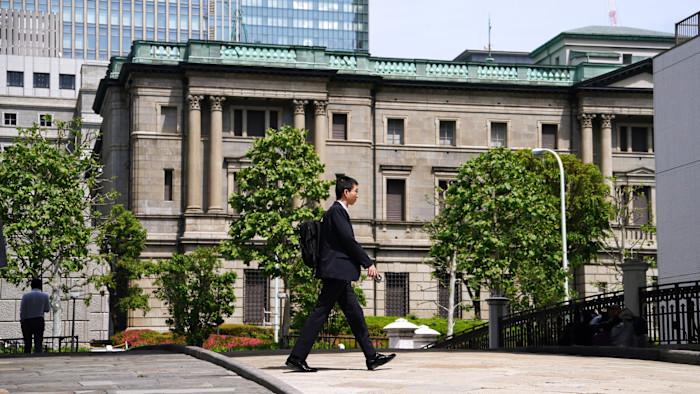 Yen soars amid reports that Tokyo intervened to support currency