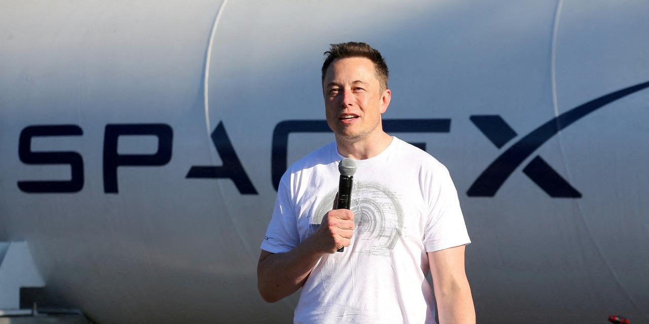 California Regulators Apologize to Elon