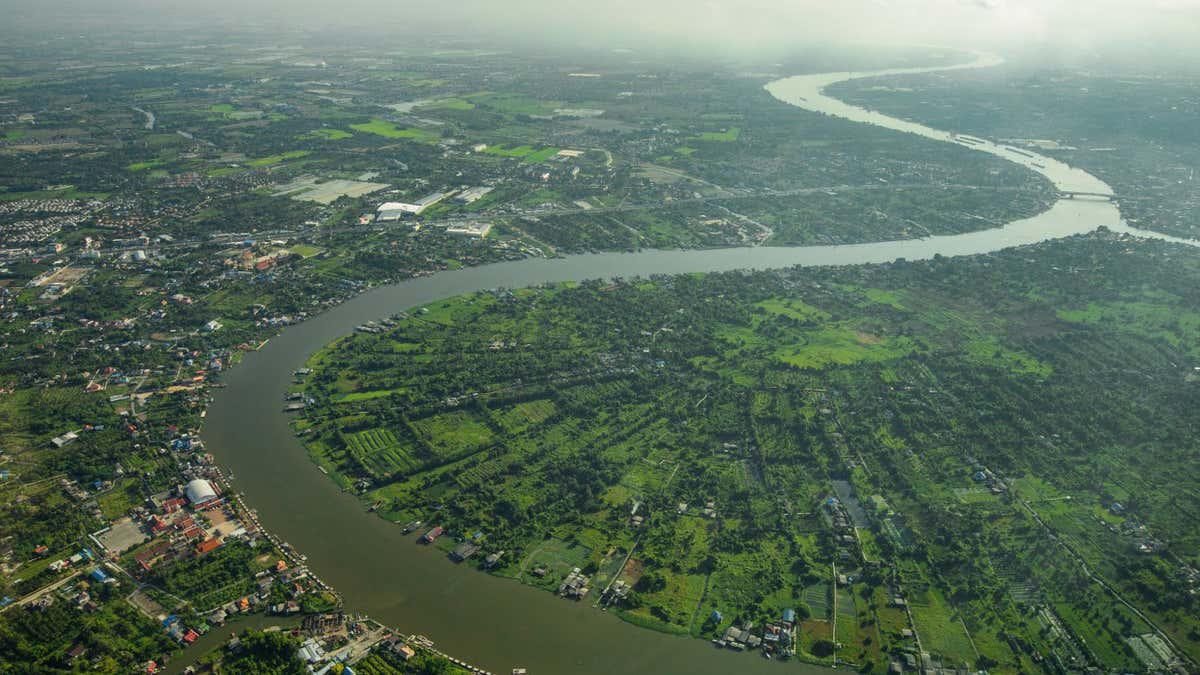 Sinking river deltas put millions at risk of flooding