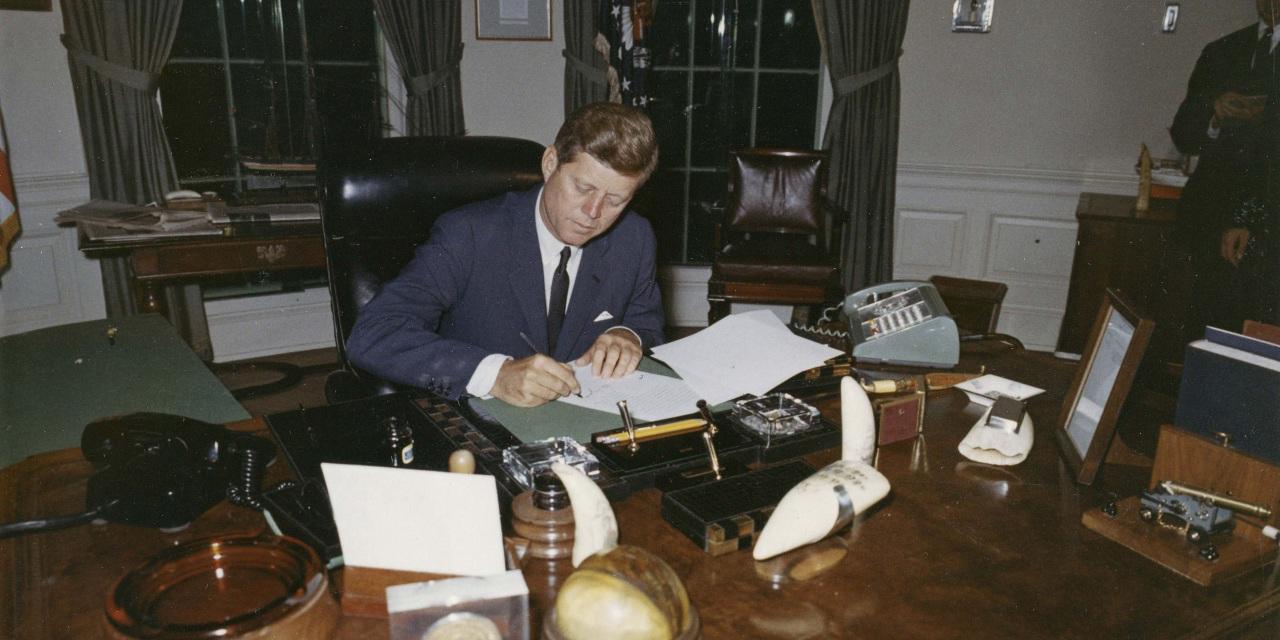 Trump Can Escape His Bay of Pigs