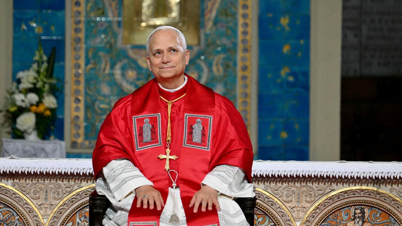 POTUS v the Pope 