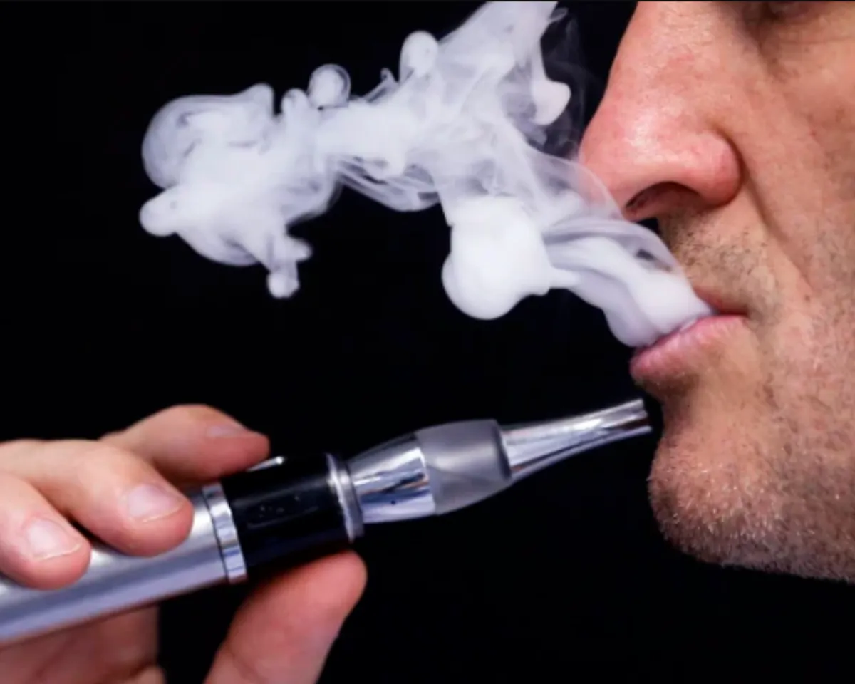 Smoking and drinking tend to go together. Teenagers who drink are twice as likely as others to light up. One study found that raising the drinking age from 18 to 21 in America reduced smoking among the affected age group.
