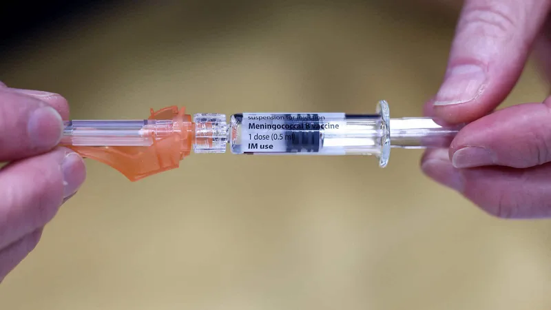 5 things you need to know about meningitis 