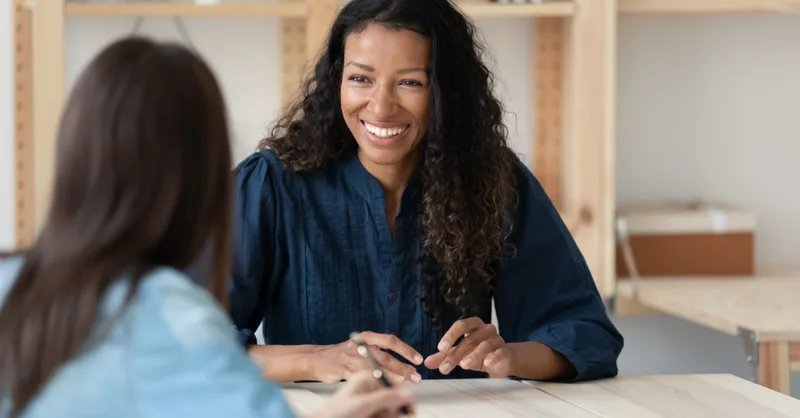 5 Signs Your Coworker Is a Smart Person