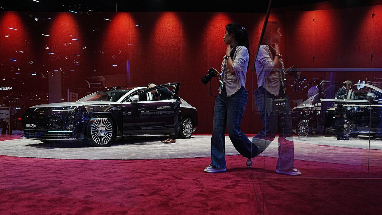 Global carmakers desperately want to be more Chinese