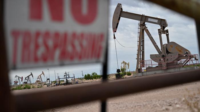Iran war leaves US oil and gas dealmaking ‘in paralysis’ 