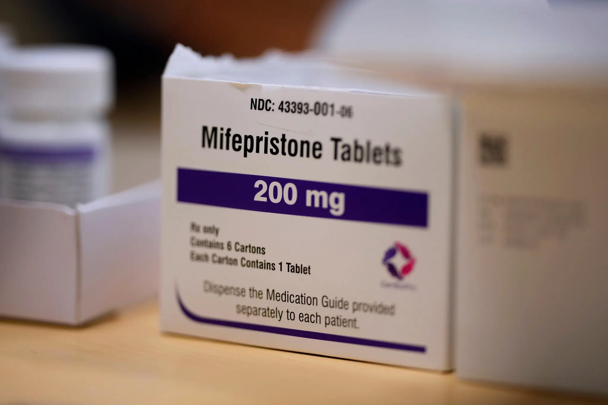 Federal Appeals Court Temporarily Halts Abortion Pill Access by Mail