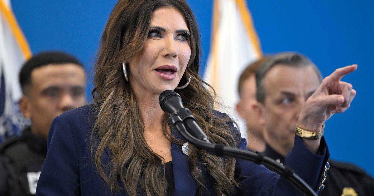 Fatal ICE Shooting Sparks Scrutiny of Killings in Trump’s Crackdown