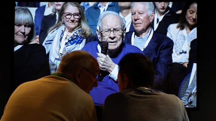 Warren Buffett describes Bill Gates’s relationship with Epstein as ‘distasteful’