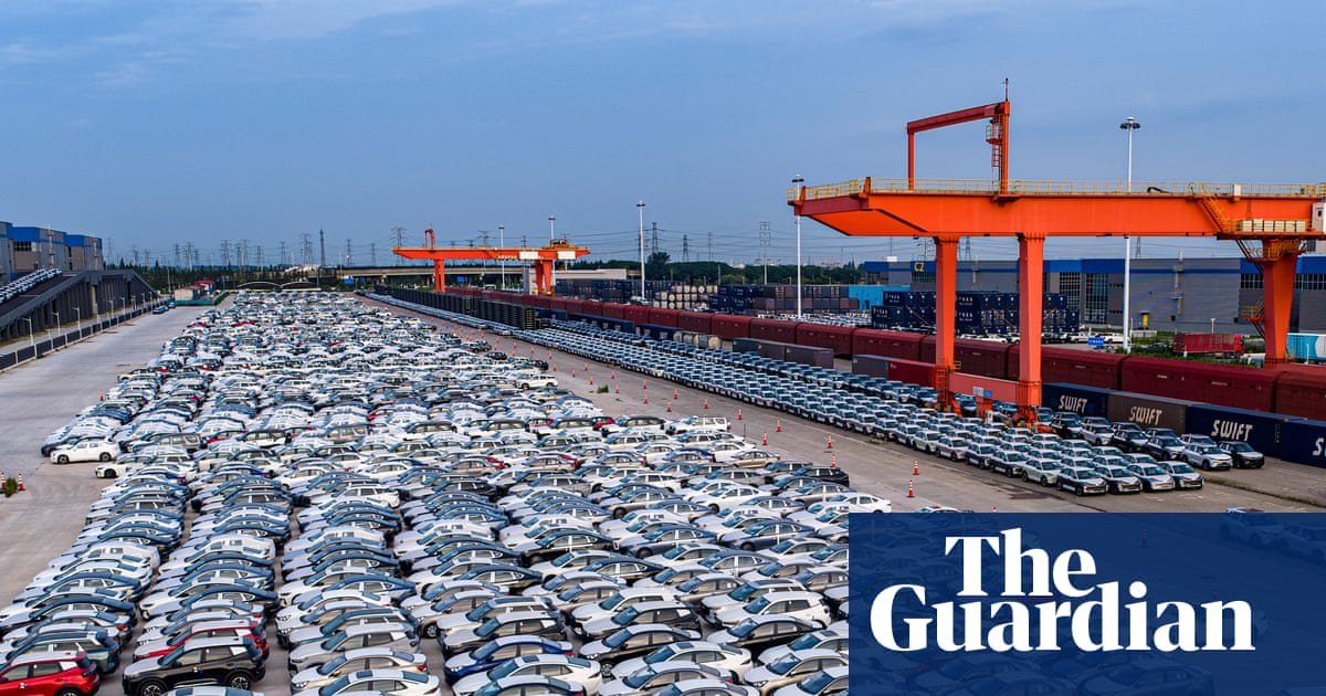 China’s monthly car ‌exports top 1m for first time as overall trade soars